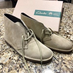 Clark’s men’s Bushacre 2 desert boot size 10
